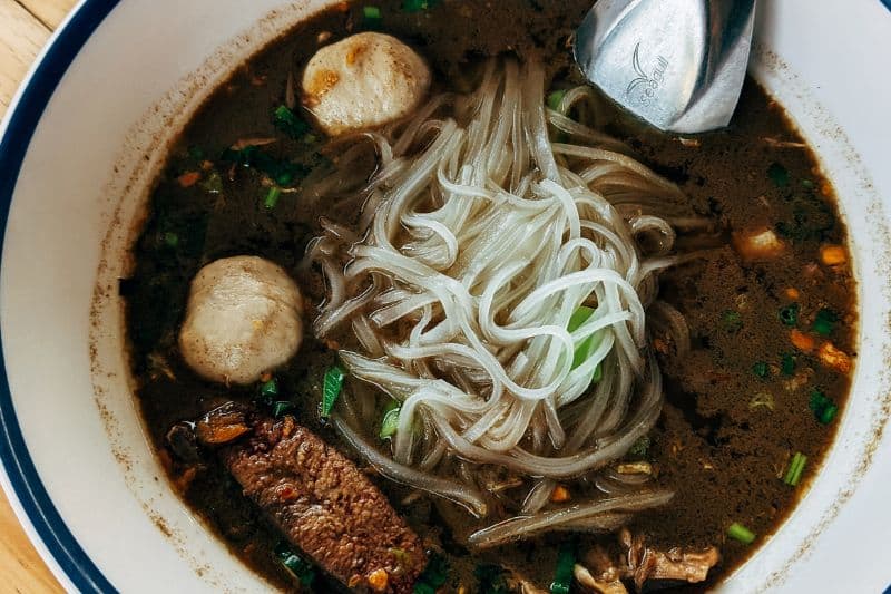 מתכון אטריות בנוסח תאילנדי למאכל אהוב